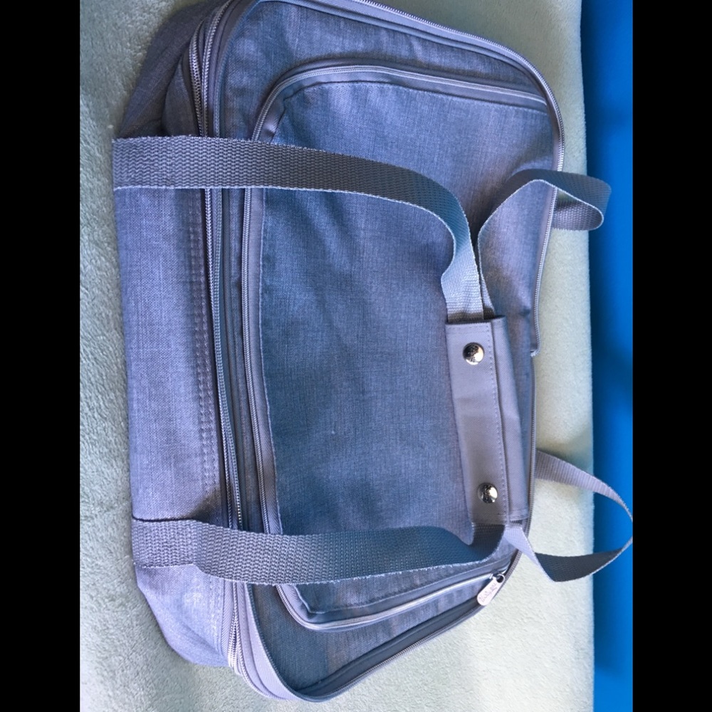 31 gifts perfect party set. Like new